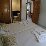 게스트하우스 El Campanario 2*