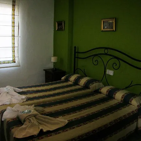 El Campanario Gasthuis 2*